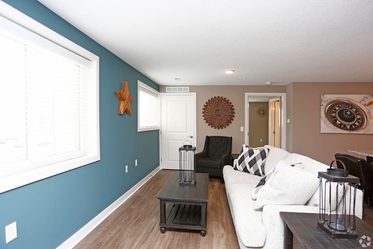 Centlivre Stocklands - Photo 6 of 50