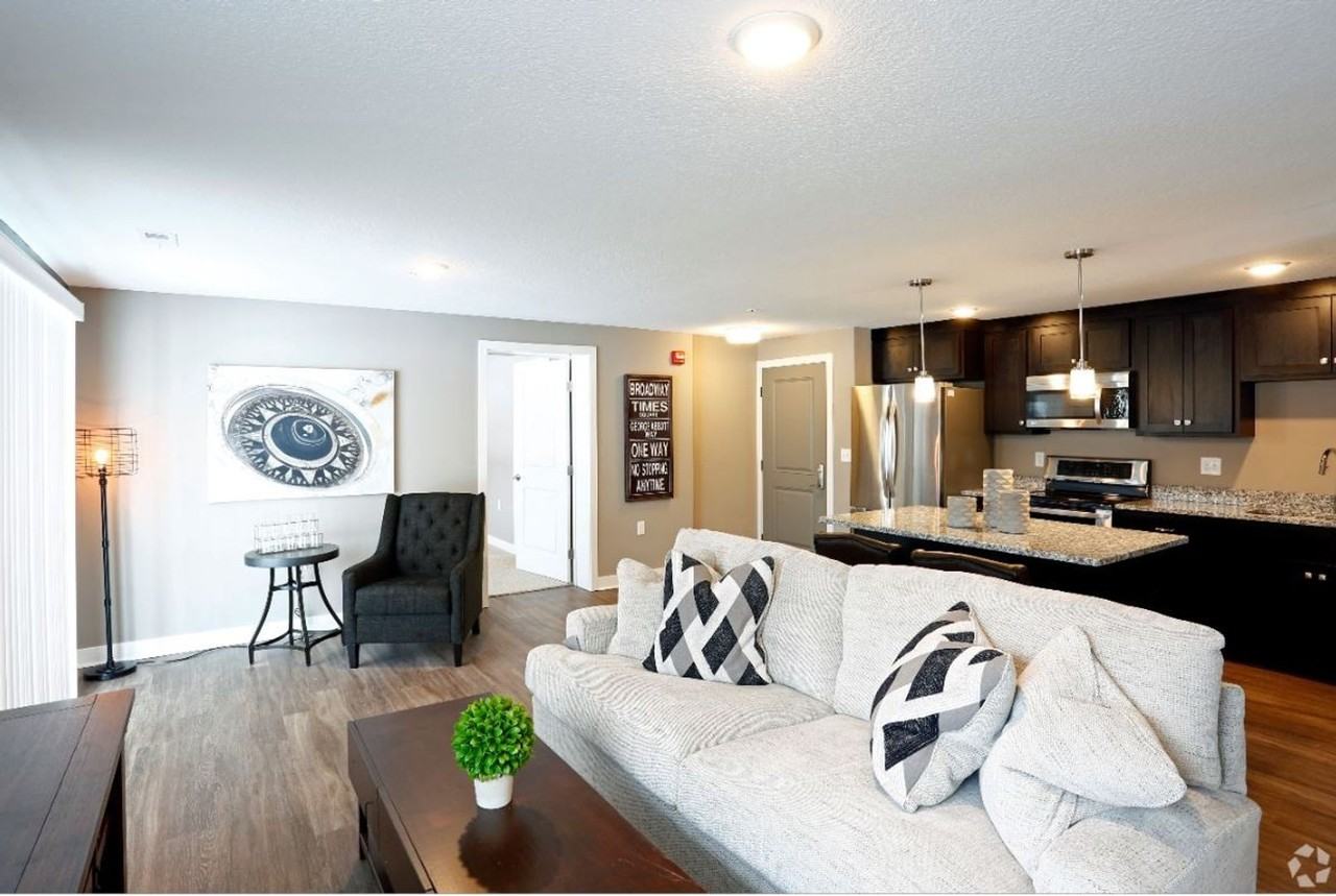 Centlivre Stocklands - Photo 4 of 42