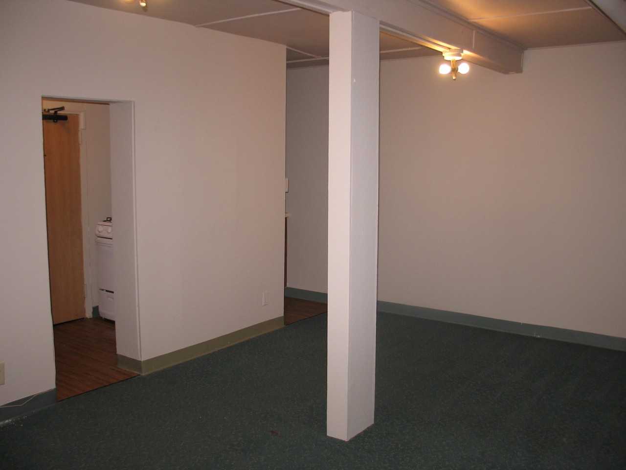 Apollo - Photo 3 of 7