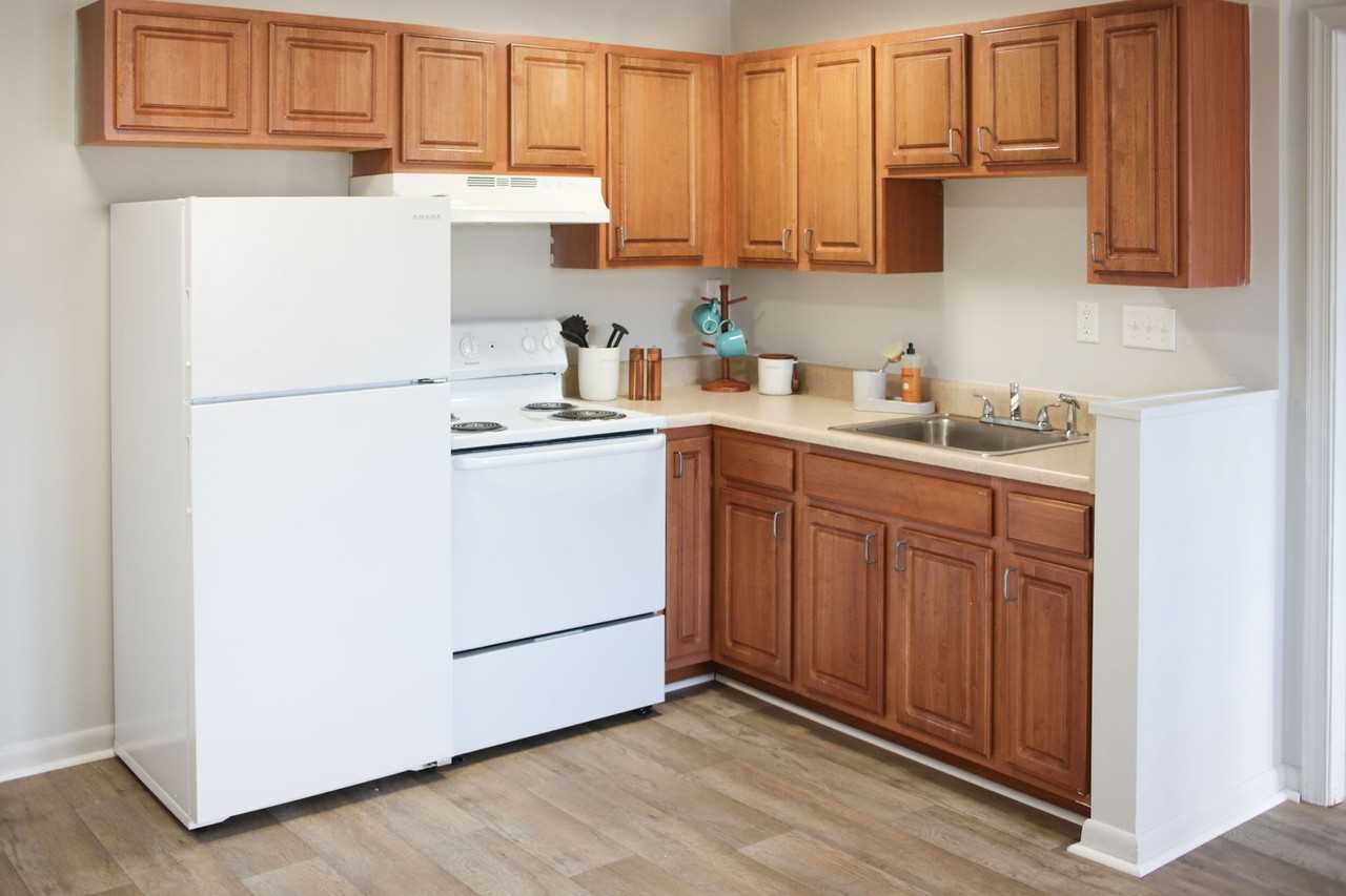 62 Little Creek Apartments - Photo 6 of 32