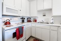 Hunter's Landing Apartments - Photo 1 of 1