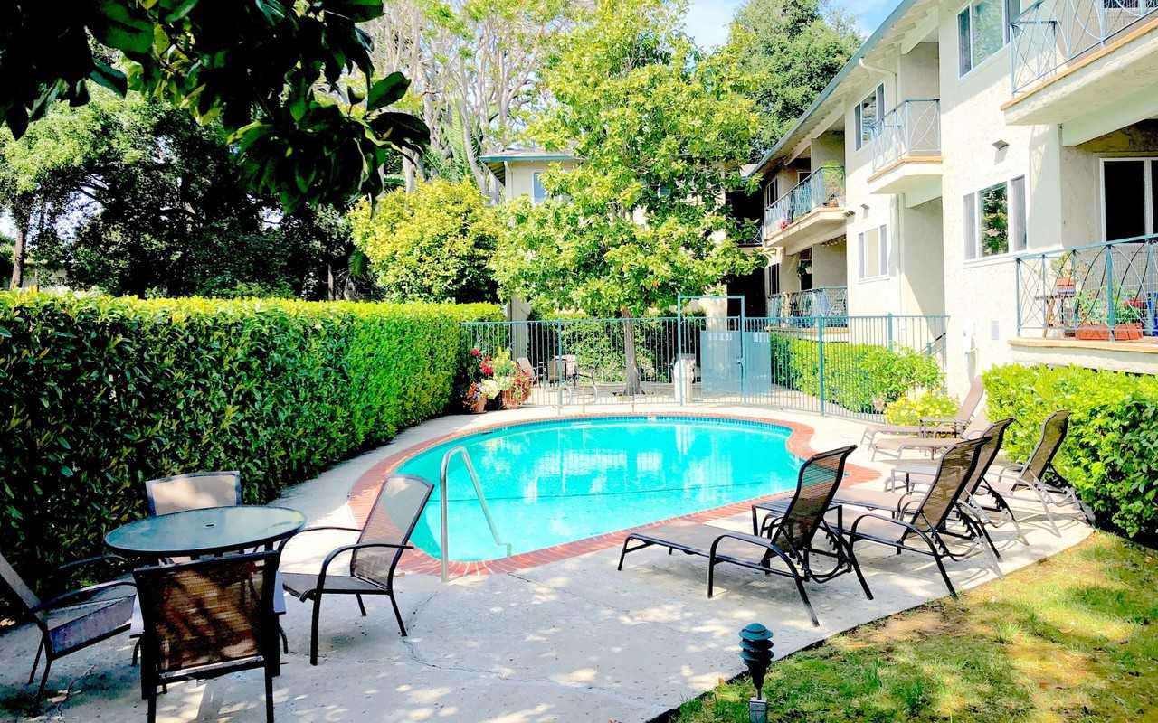 Noel Oaks Apartments - Photo 6 of 10