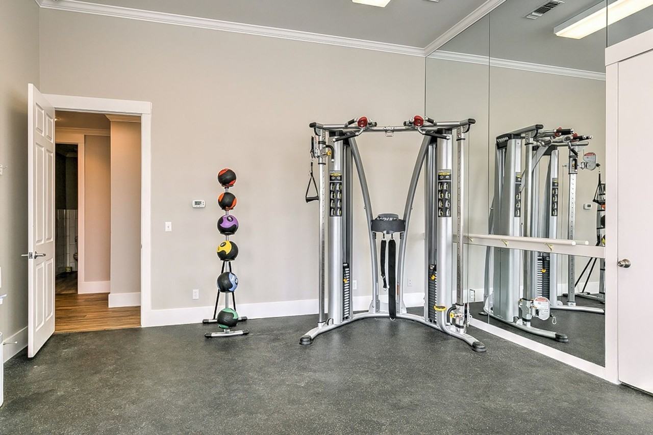 6240 N Park Meadow Way - Photo 4 of 50