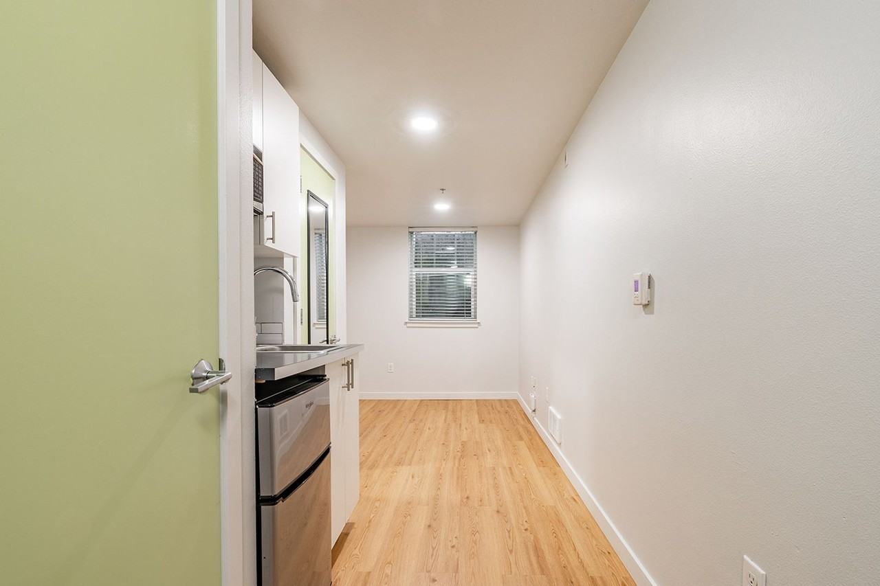 Efficient and Convenient Apartment in Alcove First Hill Apartments