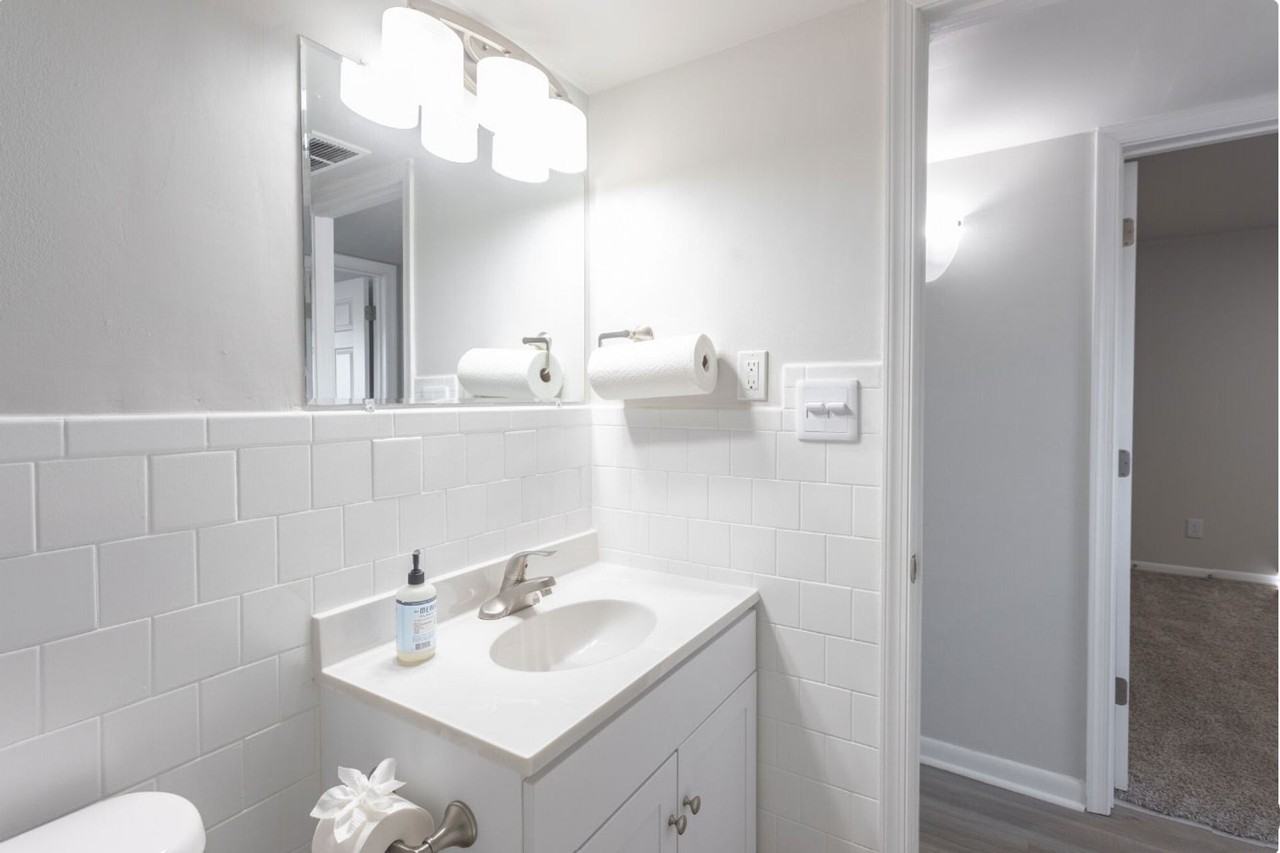 Autumn Lakes Apartments - Photo 5 of 50