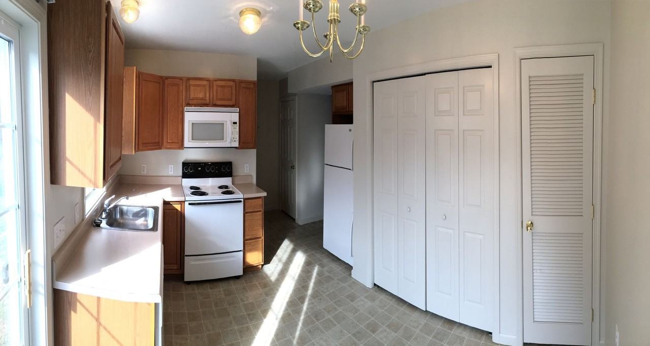 106 Silver Spur Dr - Photo 2 of 20