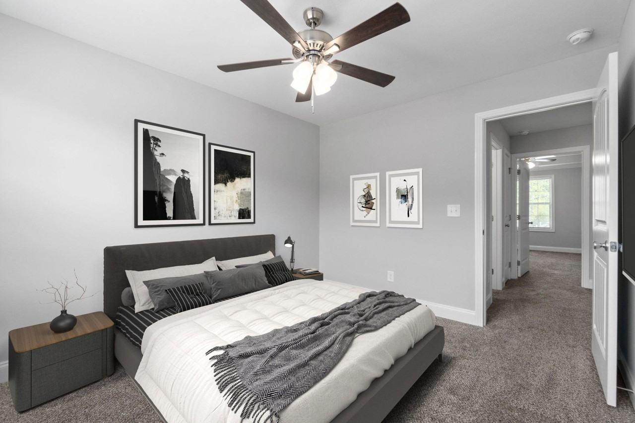 Biltmore Luxury Townhomes - Photo 6 of 37