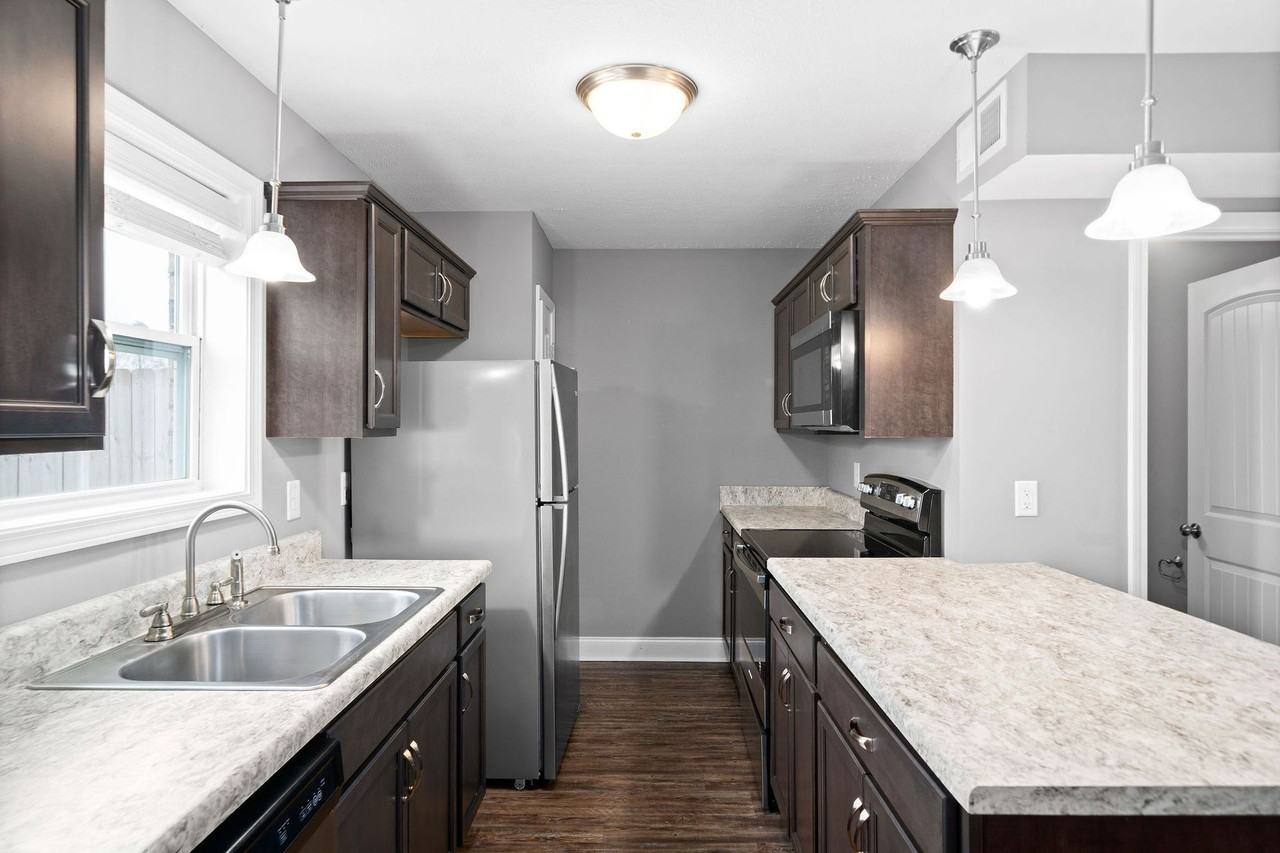 Professional Park Townhomes - Photo 2 of 43