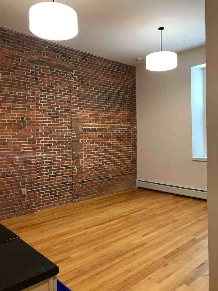 375 North Avenue, LLC (Liberty House) - Photo 2 of 30
