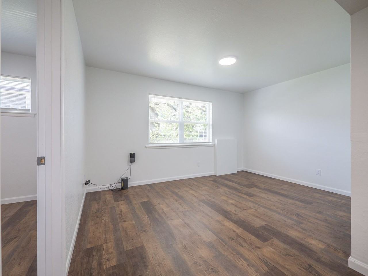 Campus View Apartments - Photo 3 of 50