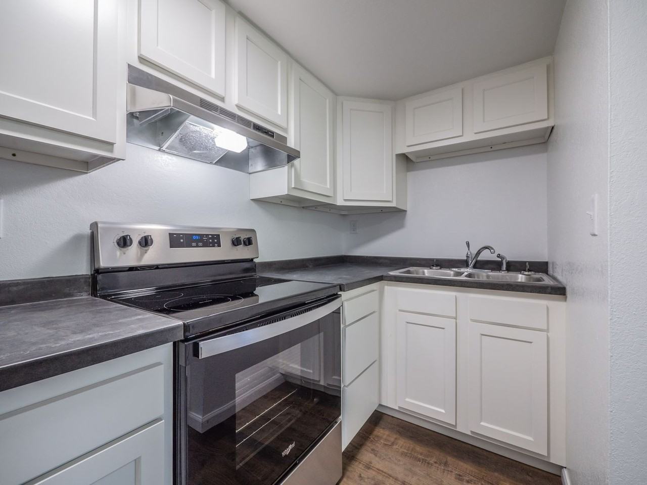 Campus View Apartments - Photo 6 of 50