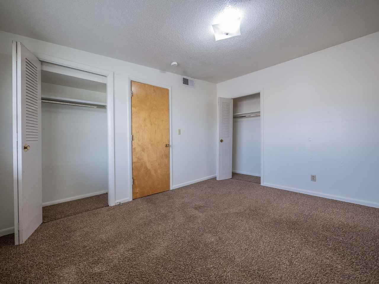 Campus View Apartments - Photo 7 of 10