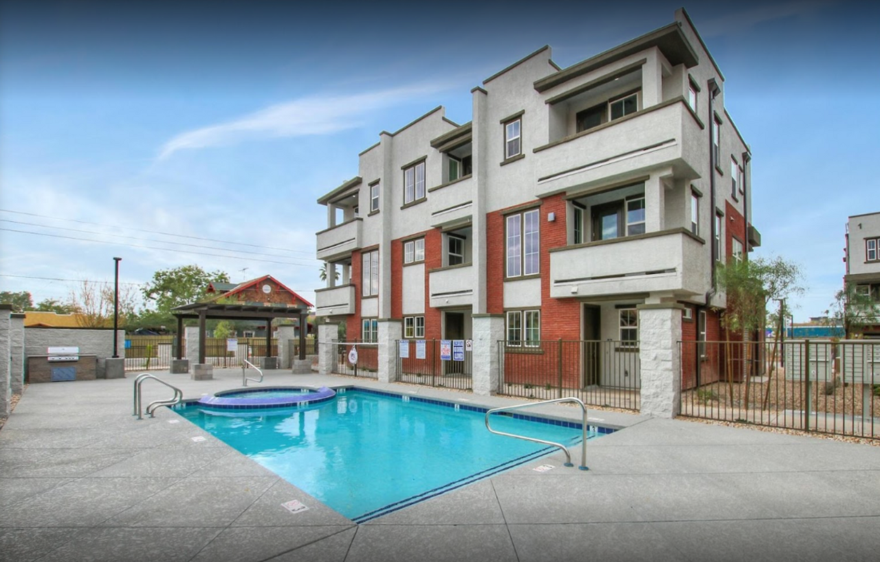 8th & Row - Photo 7 of 44