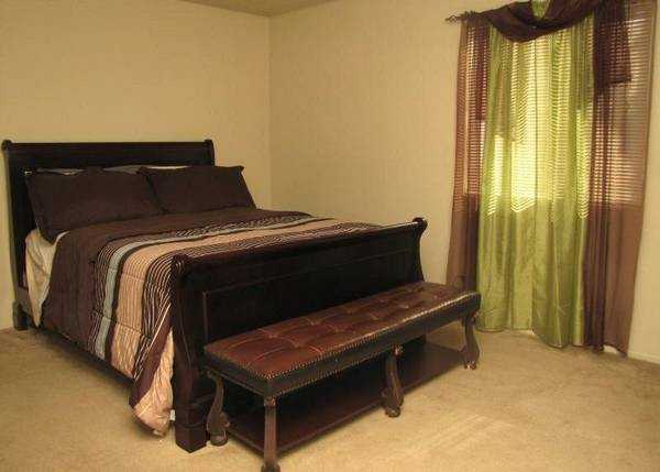 845-Windmere Apartments - Photo 7 of 19