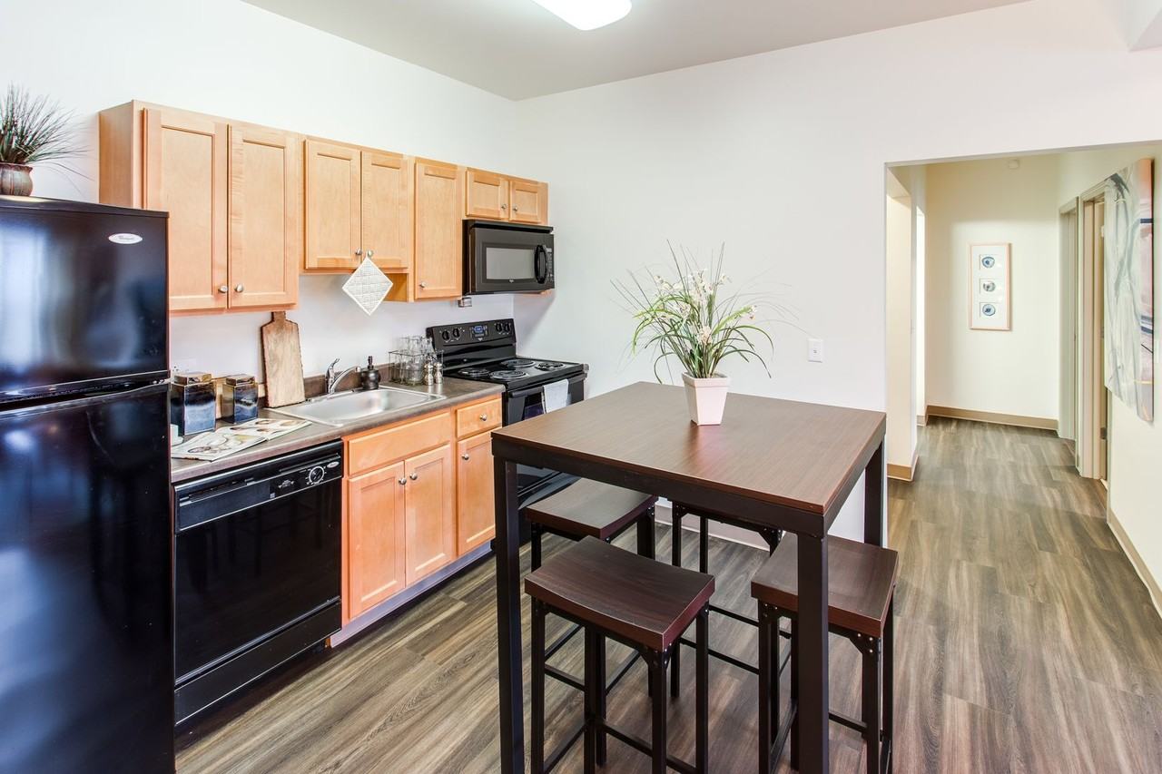 Student Life at Enclave - Photo 4 of 41