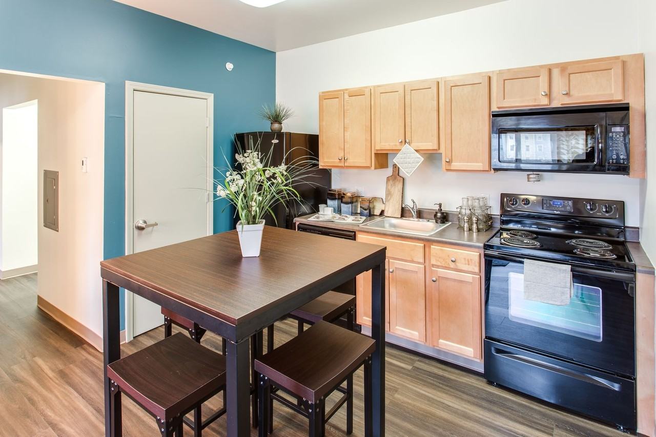 Student Life at Enclave - Photo 6 of 41