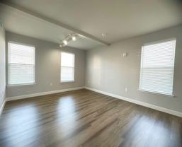 200 5th - Photo 1 of 1