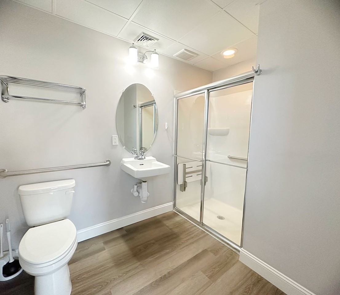 200 5th - Photo 4 of 34