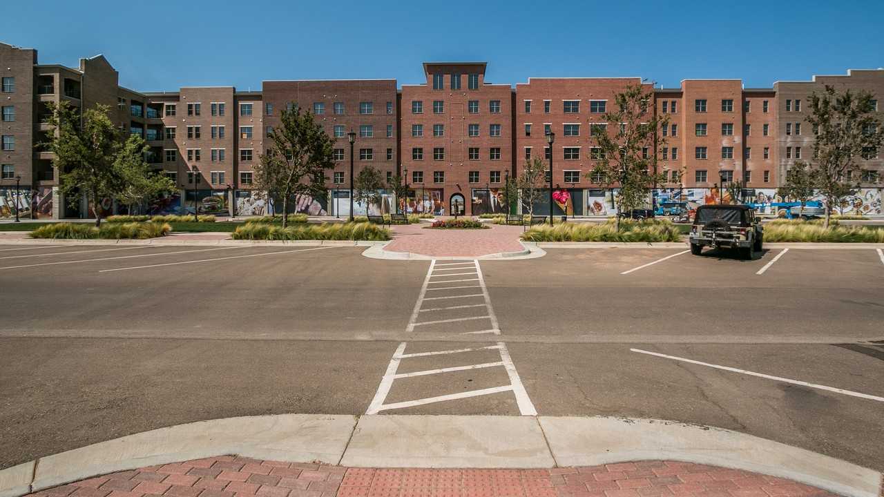 Residences at Town Square - Photo 4 of 50