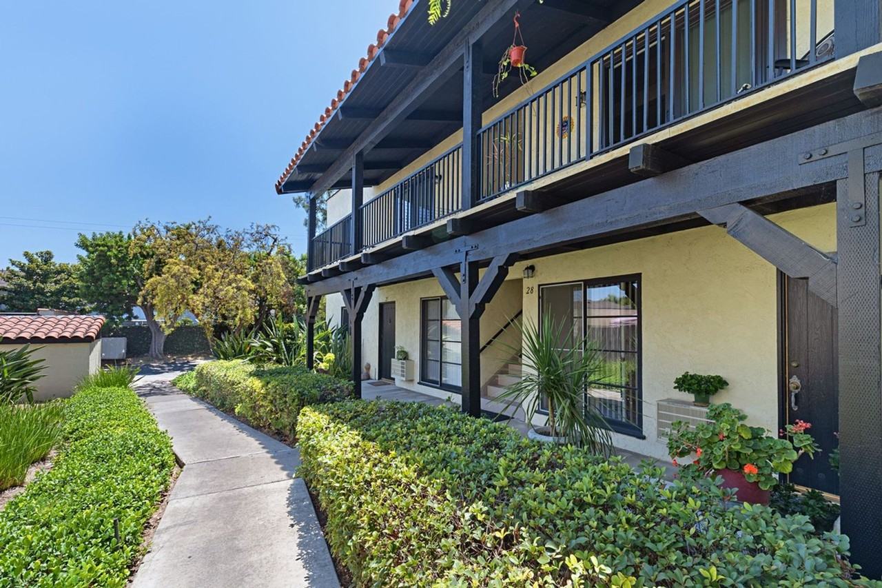 Mission Plaza Apartment Homes - Photo 6 of 45