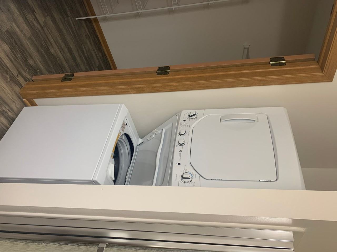 Crown Pointe Apartments - Photo 3 of 36