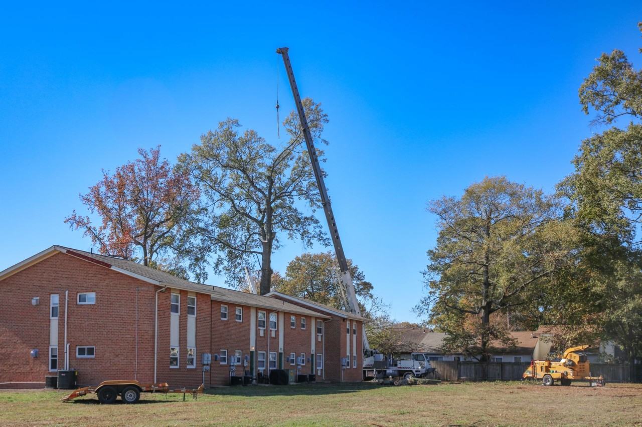 Ebbetts Plaza Apartments - Photo 6 of 50
