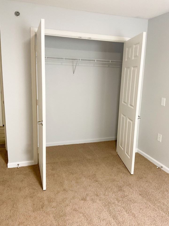 Blue Ridge Village Apartments - Photo 4 of 44