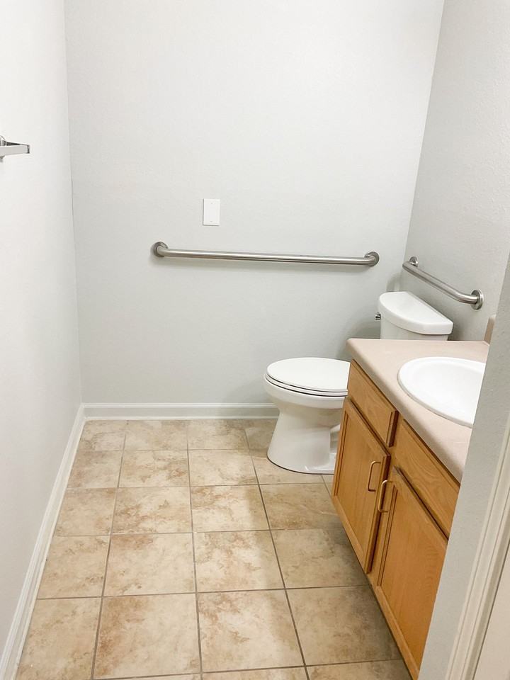 Blue Ridge Village Apartments - Photo 5 of 44