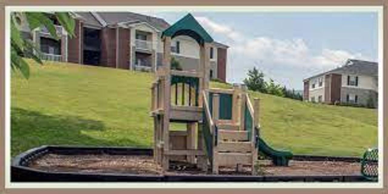 Crystal Chase Apartments - Photo 5 of 20