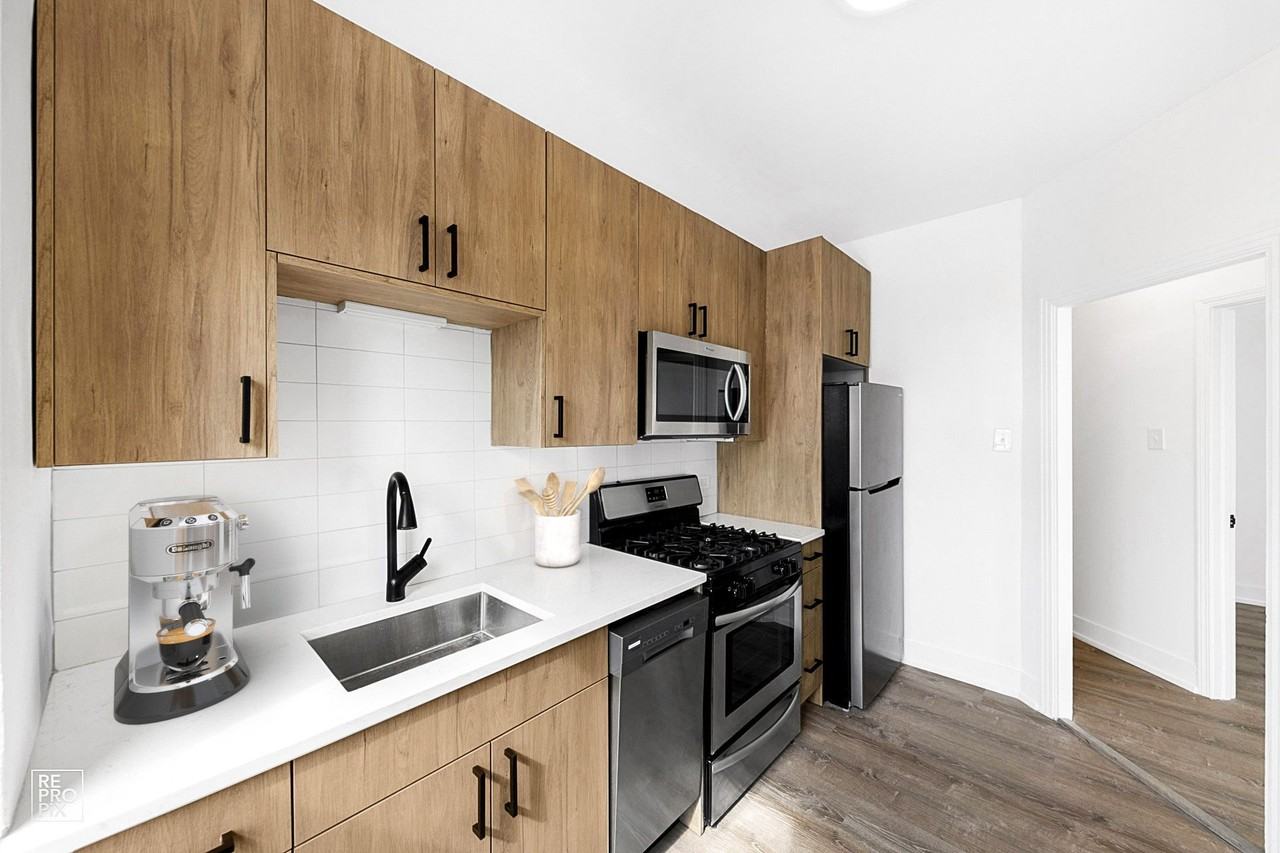 Granville Apartments - Photo 5 of 50