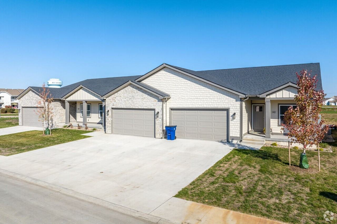 105 S. Marigold Ave. - Photo 3 of 50