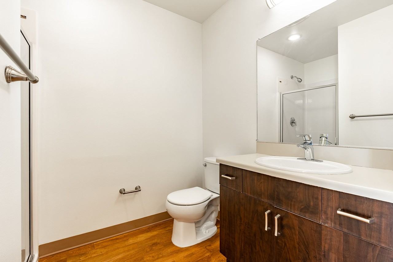 Portage Bay Flats - Photo 6 of 22