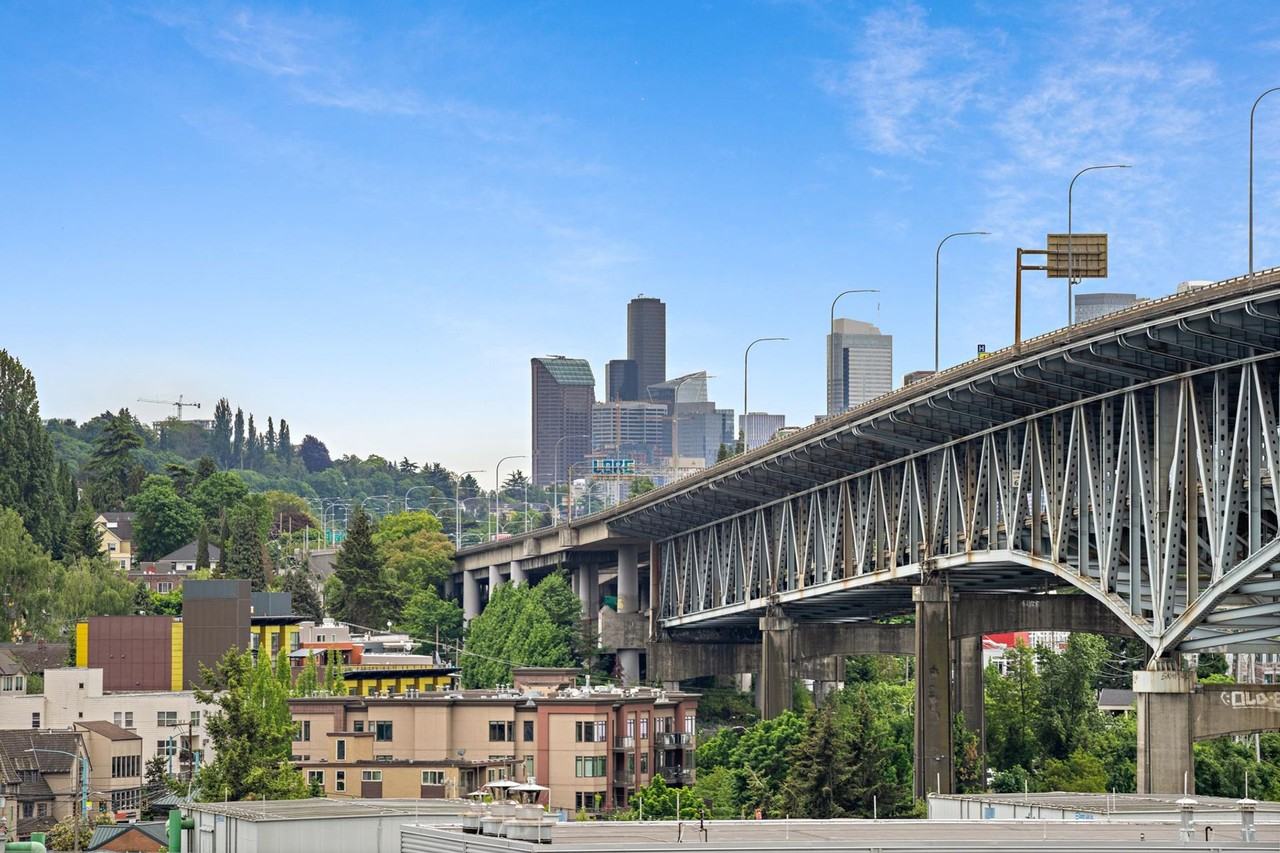 Portage Bay Flats - Photo 7 of 22