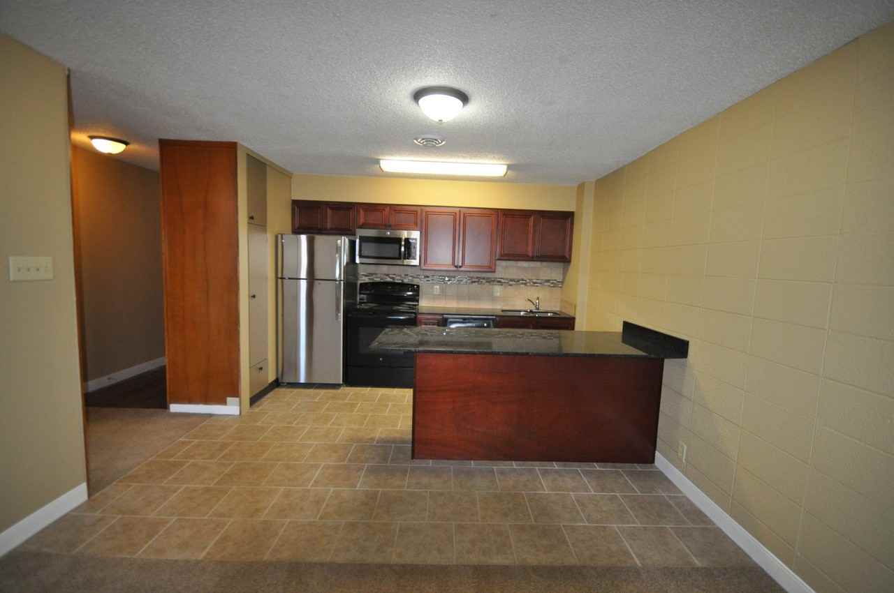 601 So. 18th St. - Photo 3 of 18