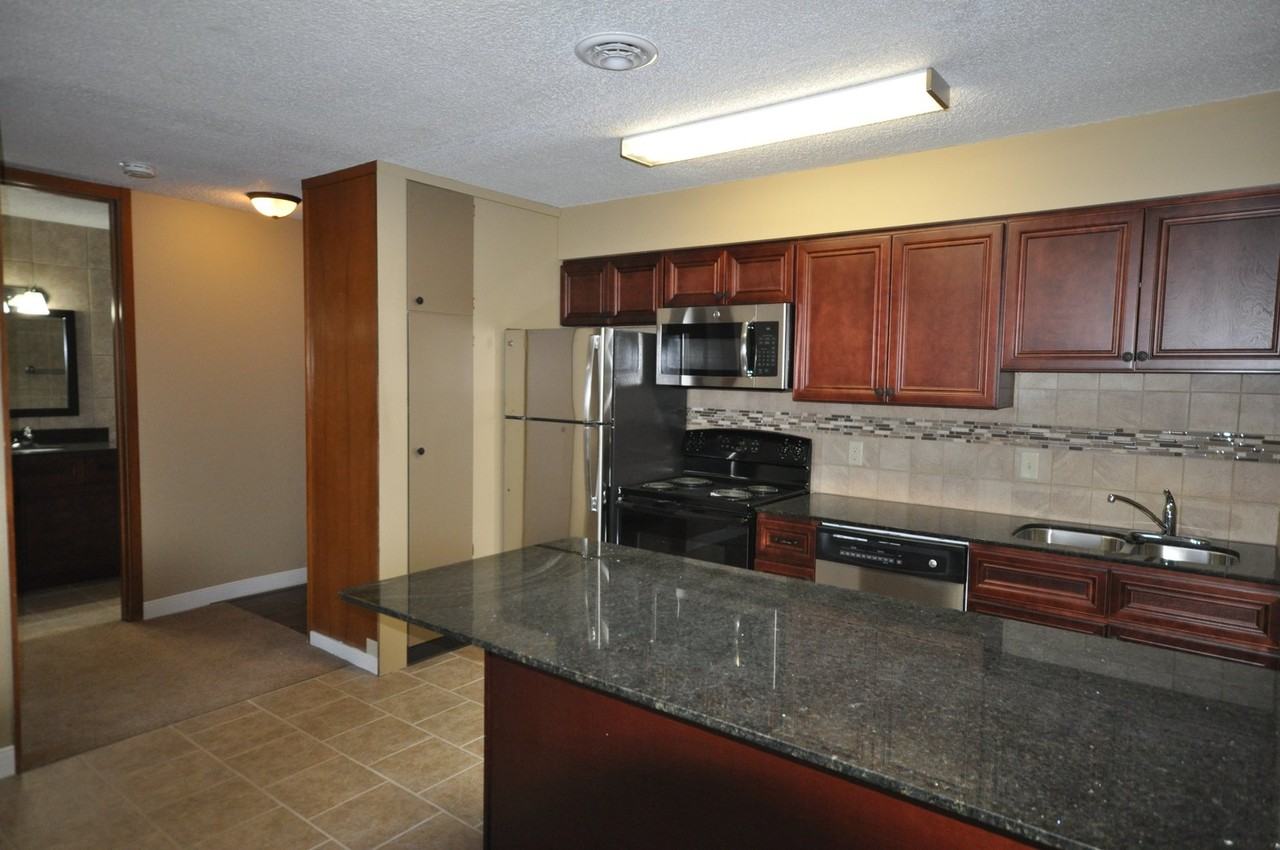 601 So. 18th St. - Photo 6 of 18