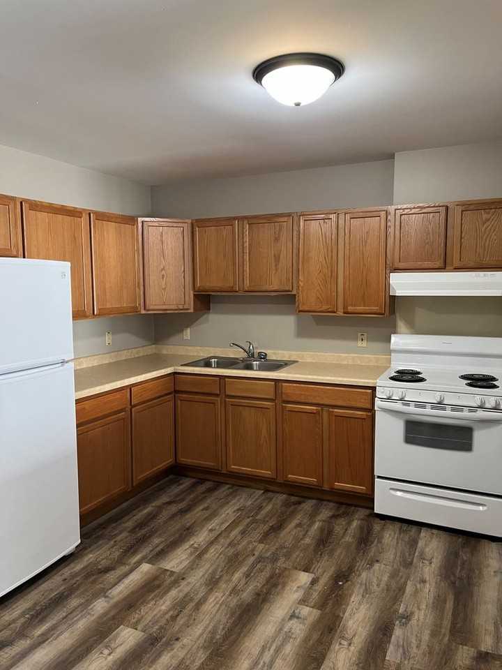 Galloway Apartments - Photo 7 of 13