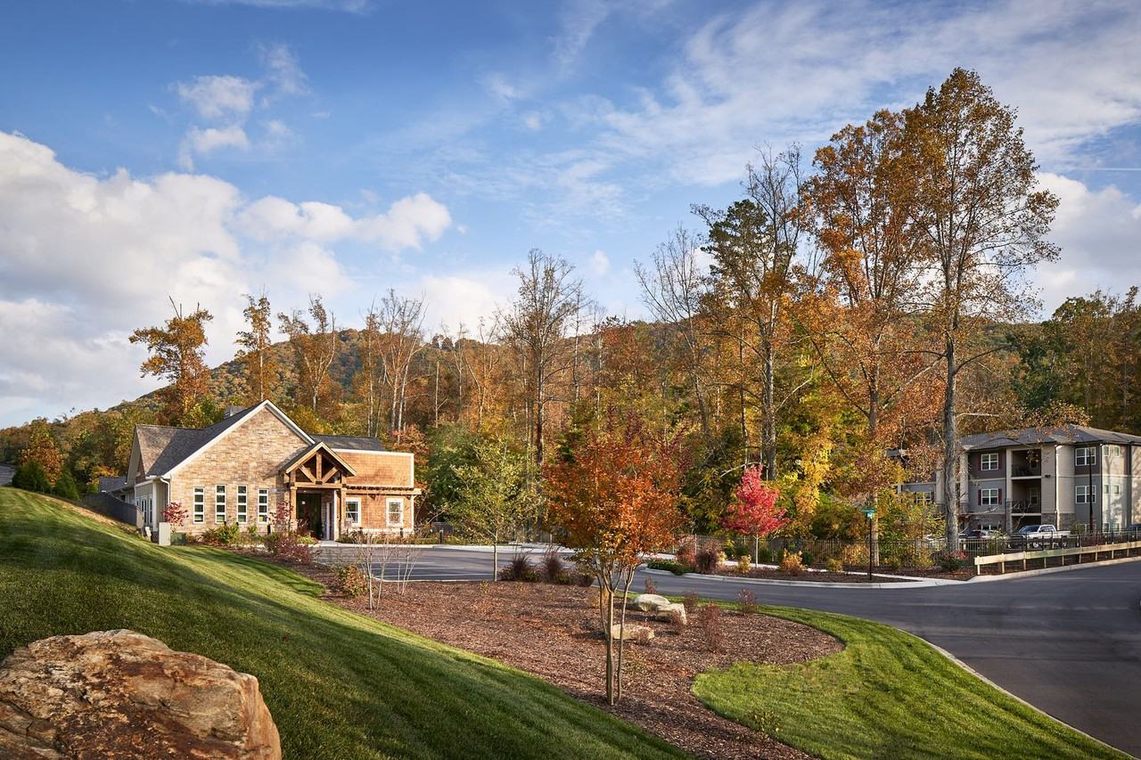 The Reserves at Gashes Creek - Photo 2 of 50