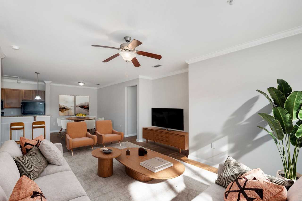 Liberty Pointe Luxury Apartments - Photo 6 of 50