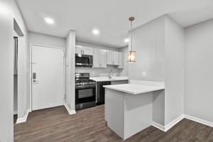 featured image of 575 Ellsworth St
