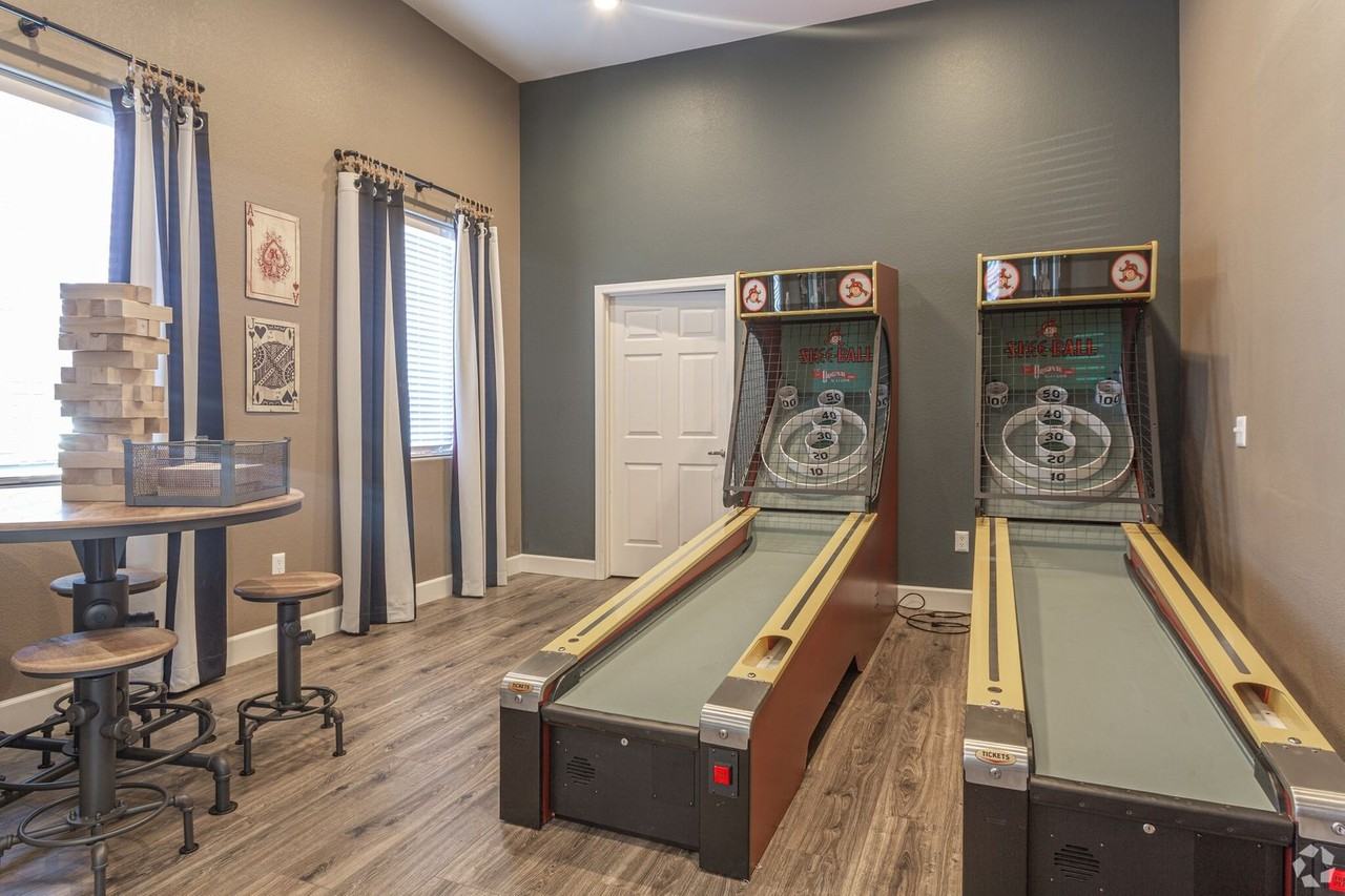 812-Crystal Springs - Photo 7 of 50