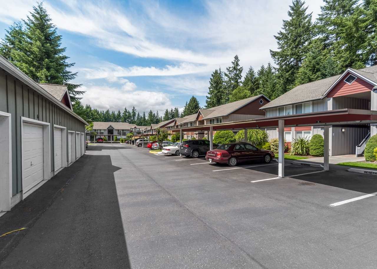 Harbor Pointe - Photo 2 of 17