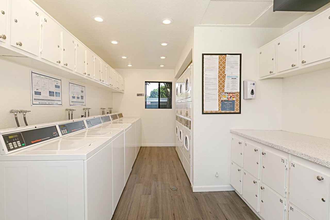 Magnolia Plaza Apartments - Photo 5 of 50