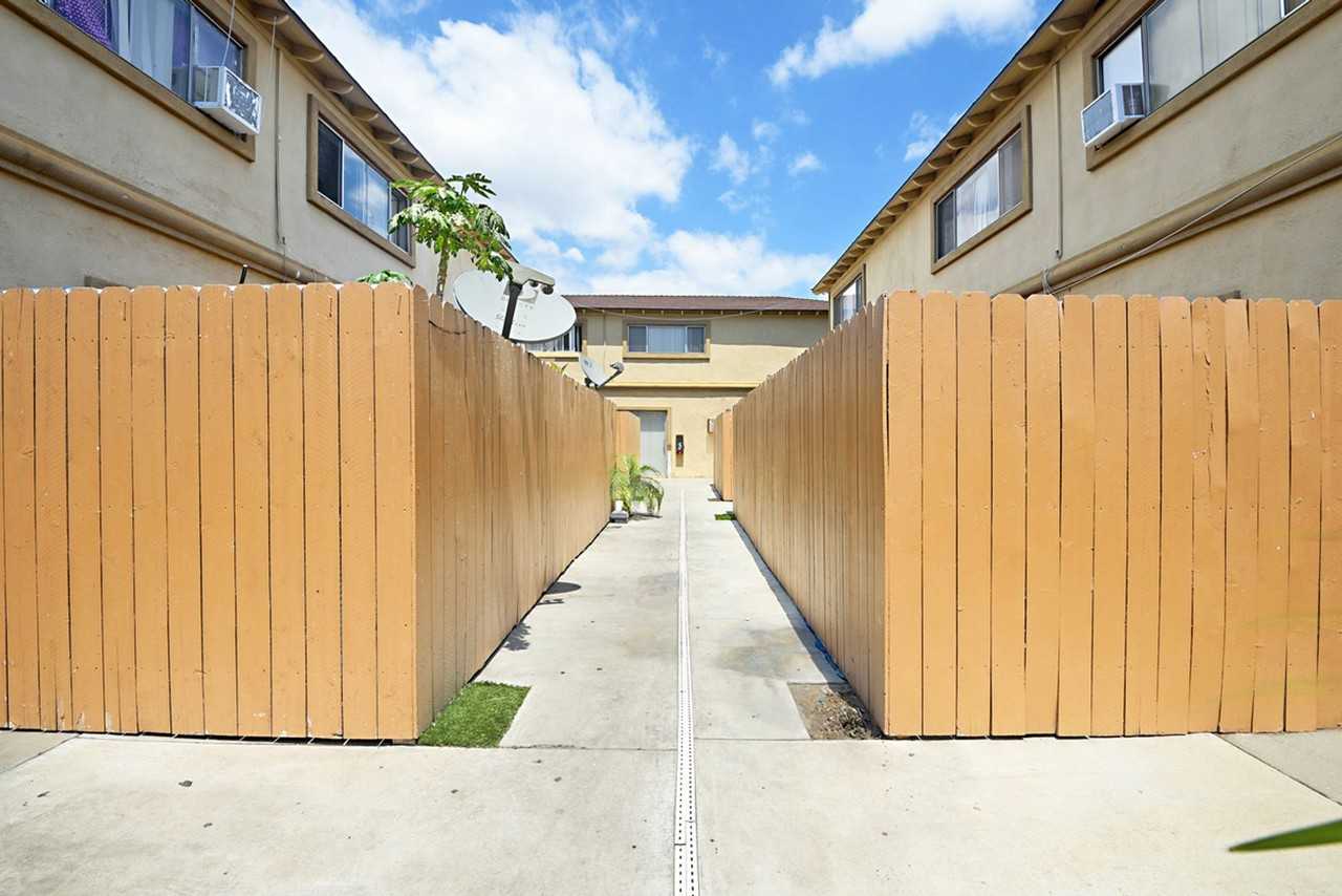 Eucalyptus Townhomes - Photo 2 of 25