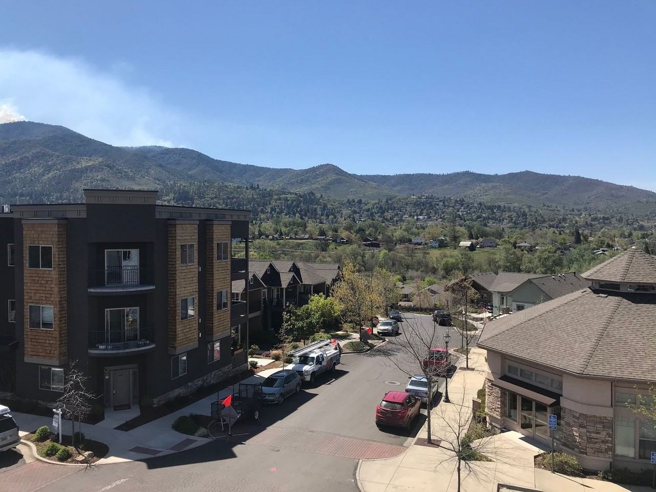 Meadowbrook Square Apartments - Photo 3 of 28