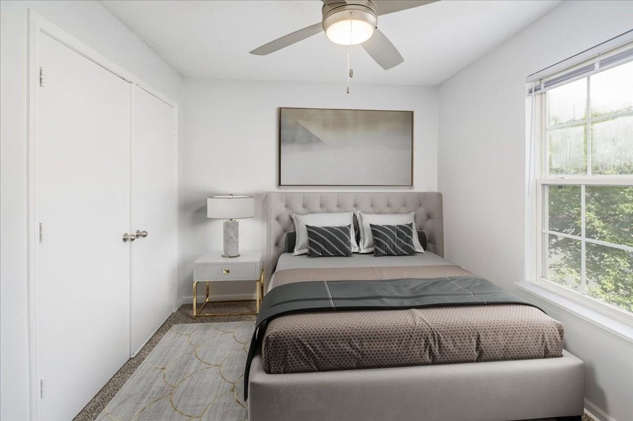 Stoney Ridge Luxury Apartments - Photo 6 of 15