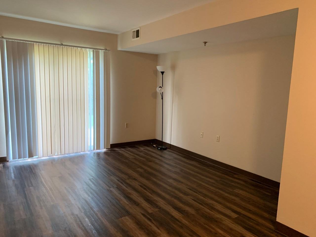 Echo Mountain Apartments - Photo 5 of 22