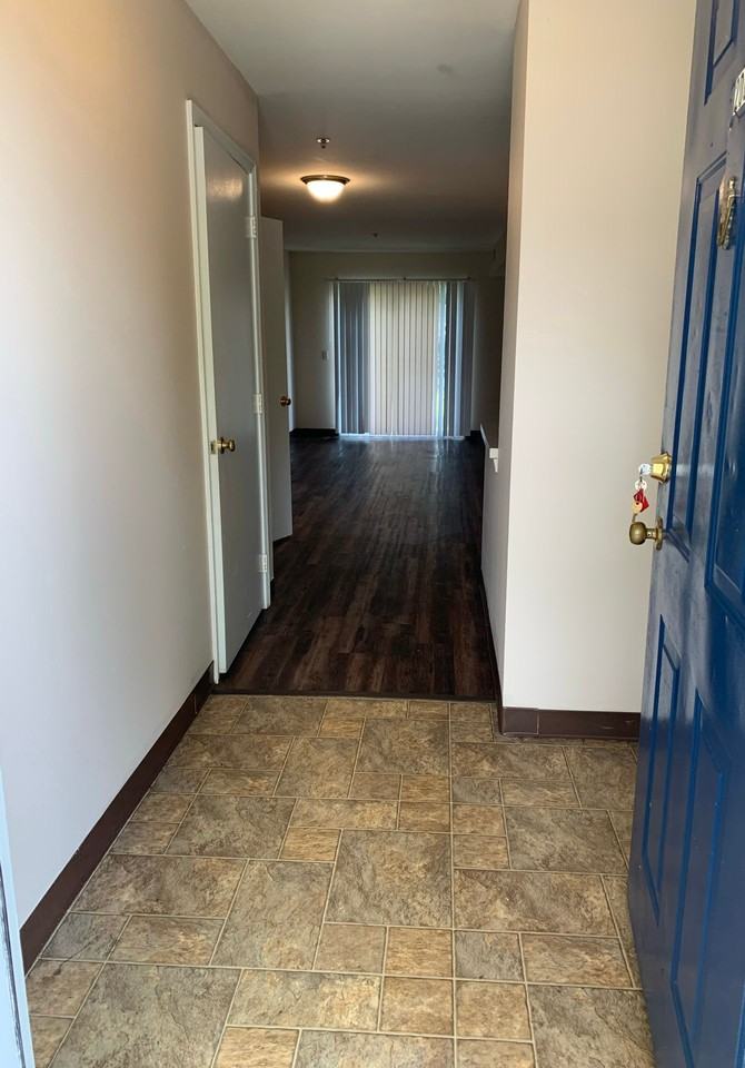 Echo Mountain Apartments - Photo 6 of 22