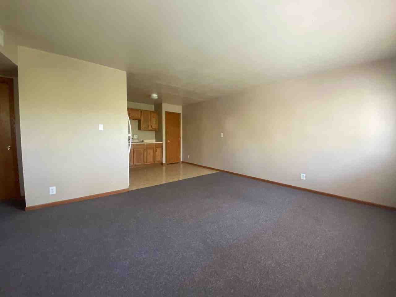 Hickory Hollow Apartments - Photo 3 of 21