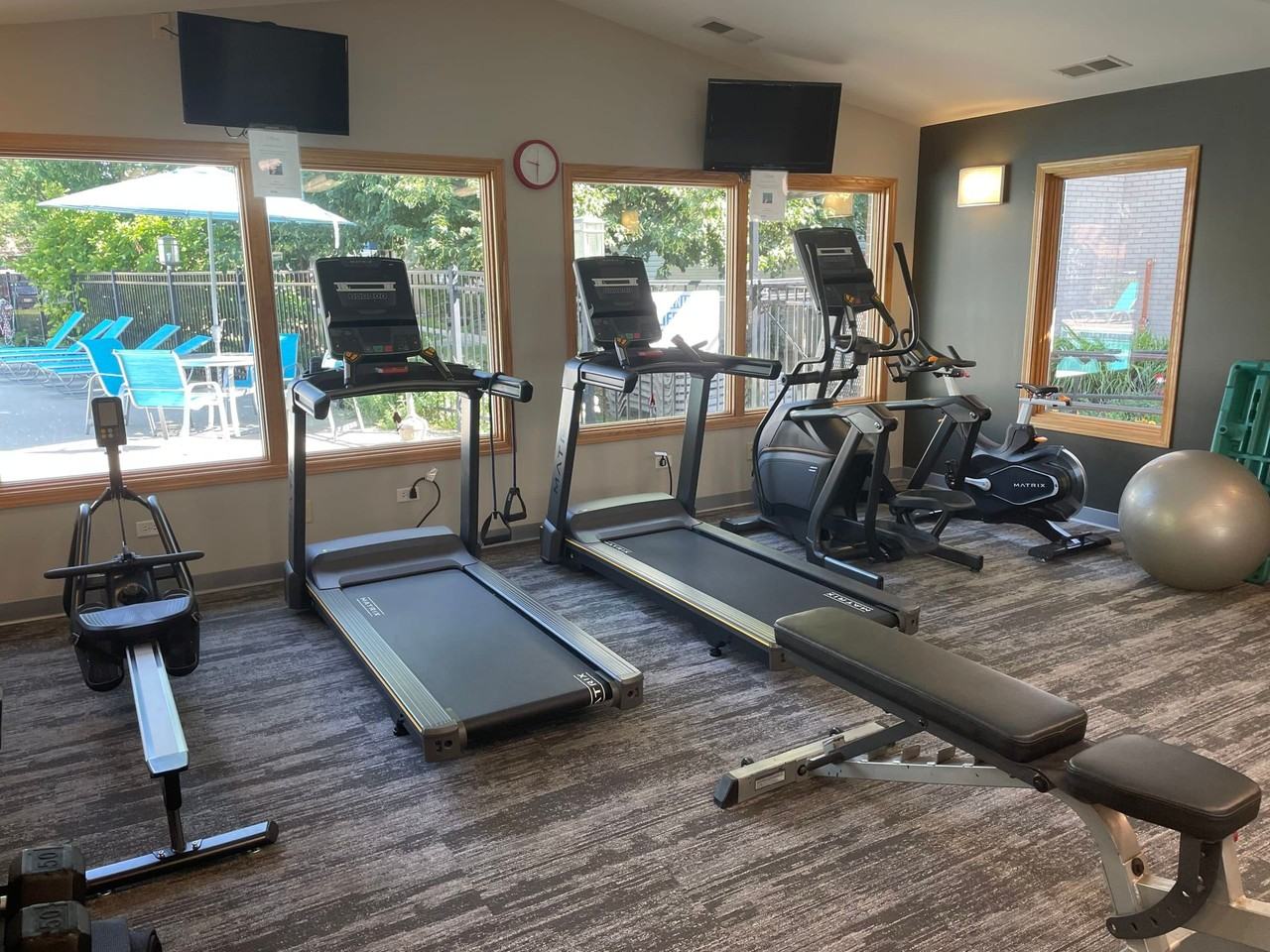 2355 White Birch Ln - Photo 6 of 10