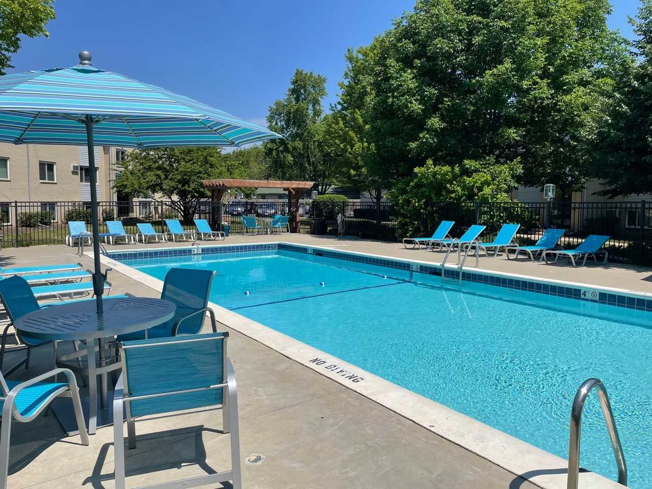 2355 White Birch Ln - Photo 7 of 10